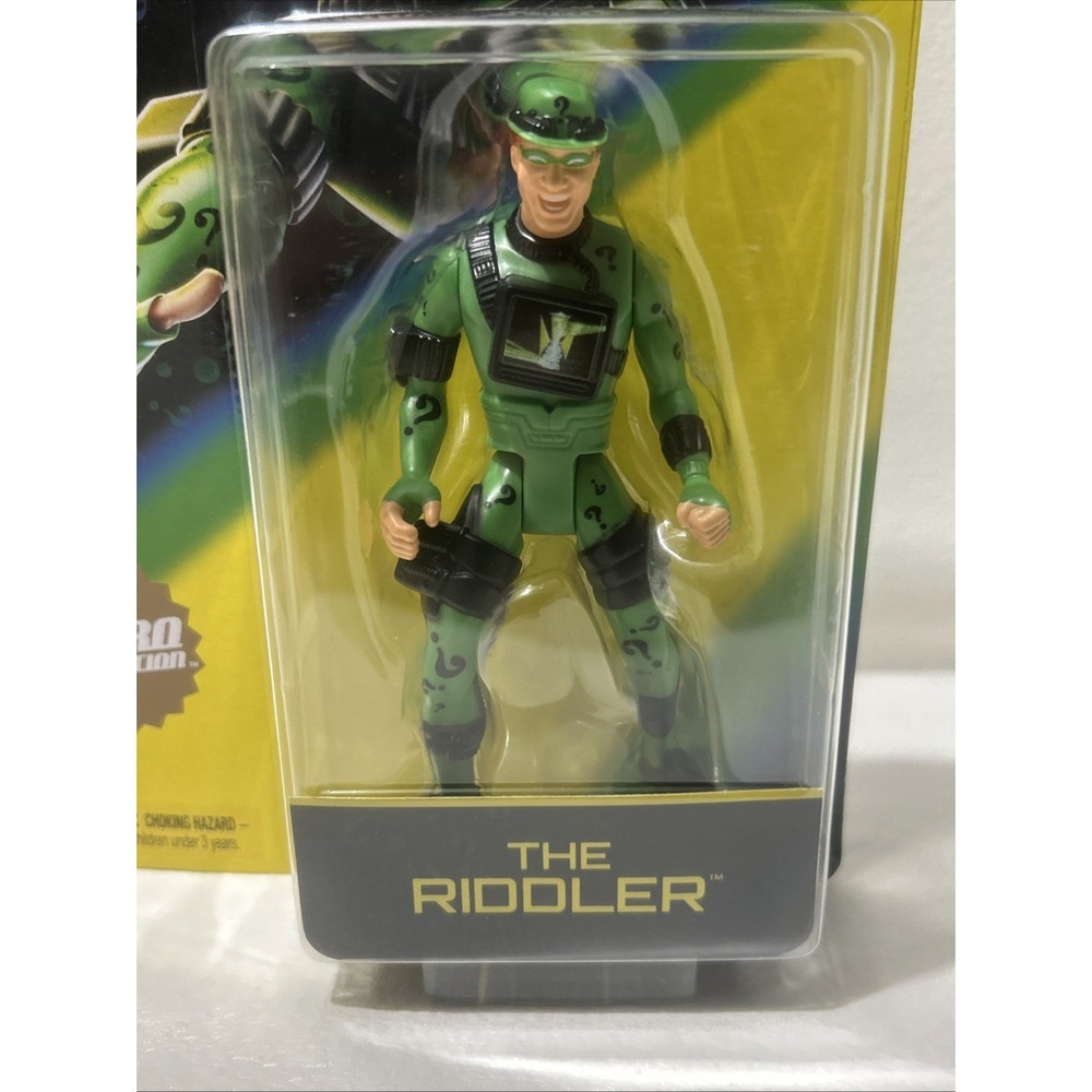Batman Forever Jim Carrey Riddler DC Retro Collection Action Figure - Picture 2 of 4